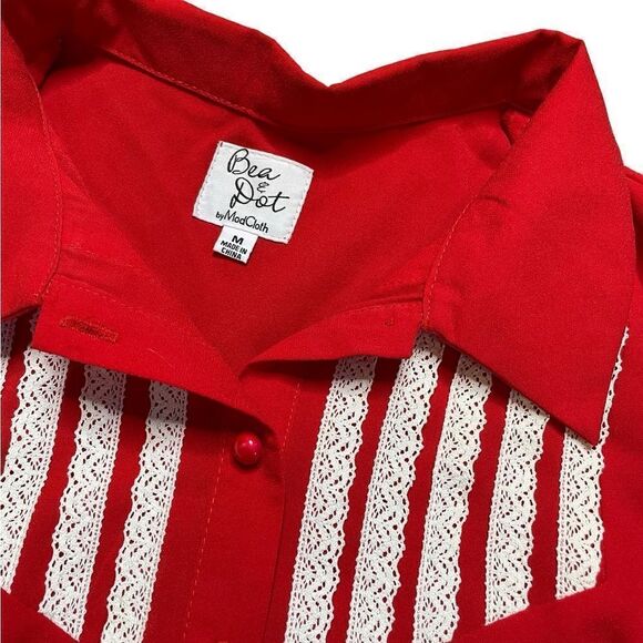 NWOT Bea & Dot by Mod Cloth Button Down Shirt Red White Size Medium - Picture 3 of 4